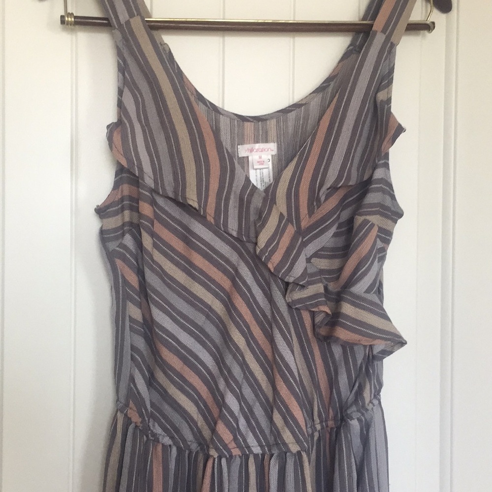 Romper - Picture 2 of 5
